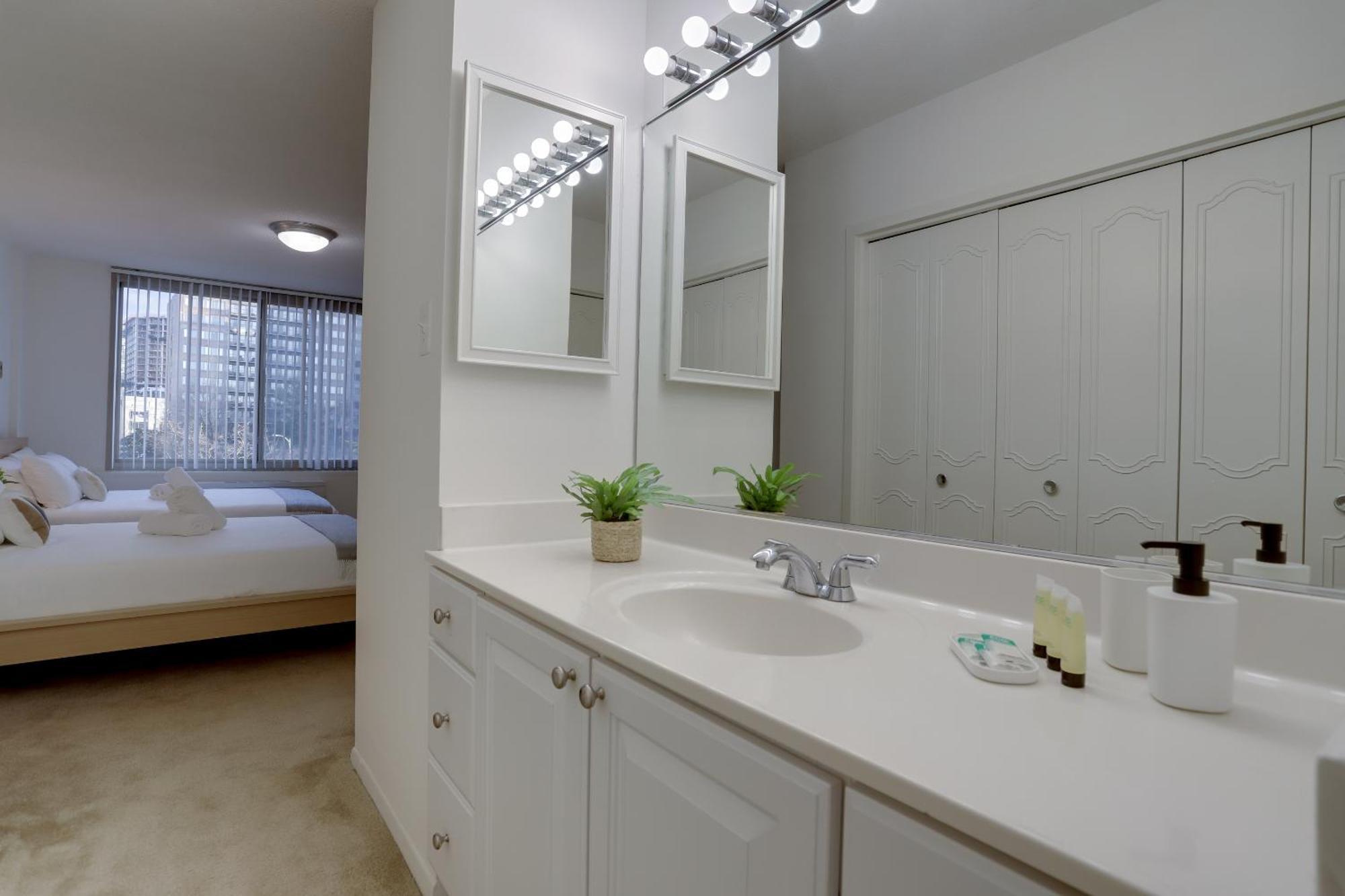 Sensational Condominium @Crystal City Arlington Luaran gambar